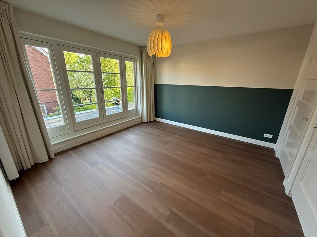 Photo 12 of Burgemeester van Damstraat 15