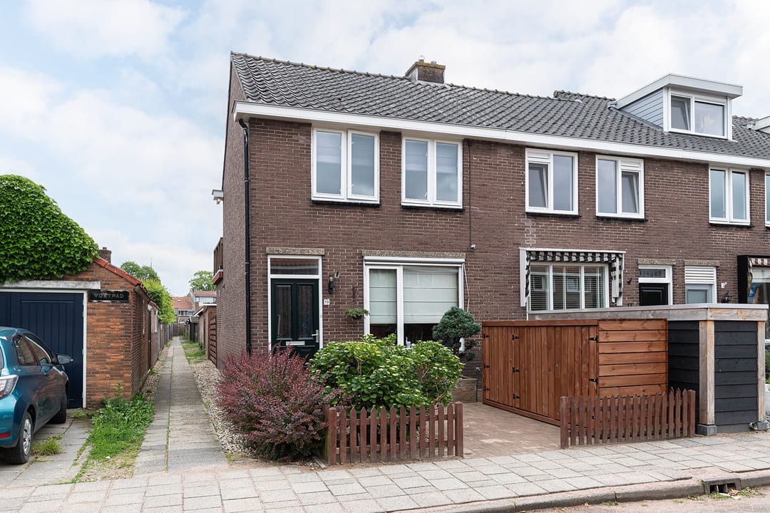 Photo 1 of Von Lindernstraat 19