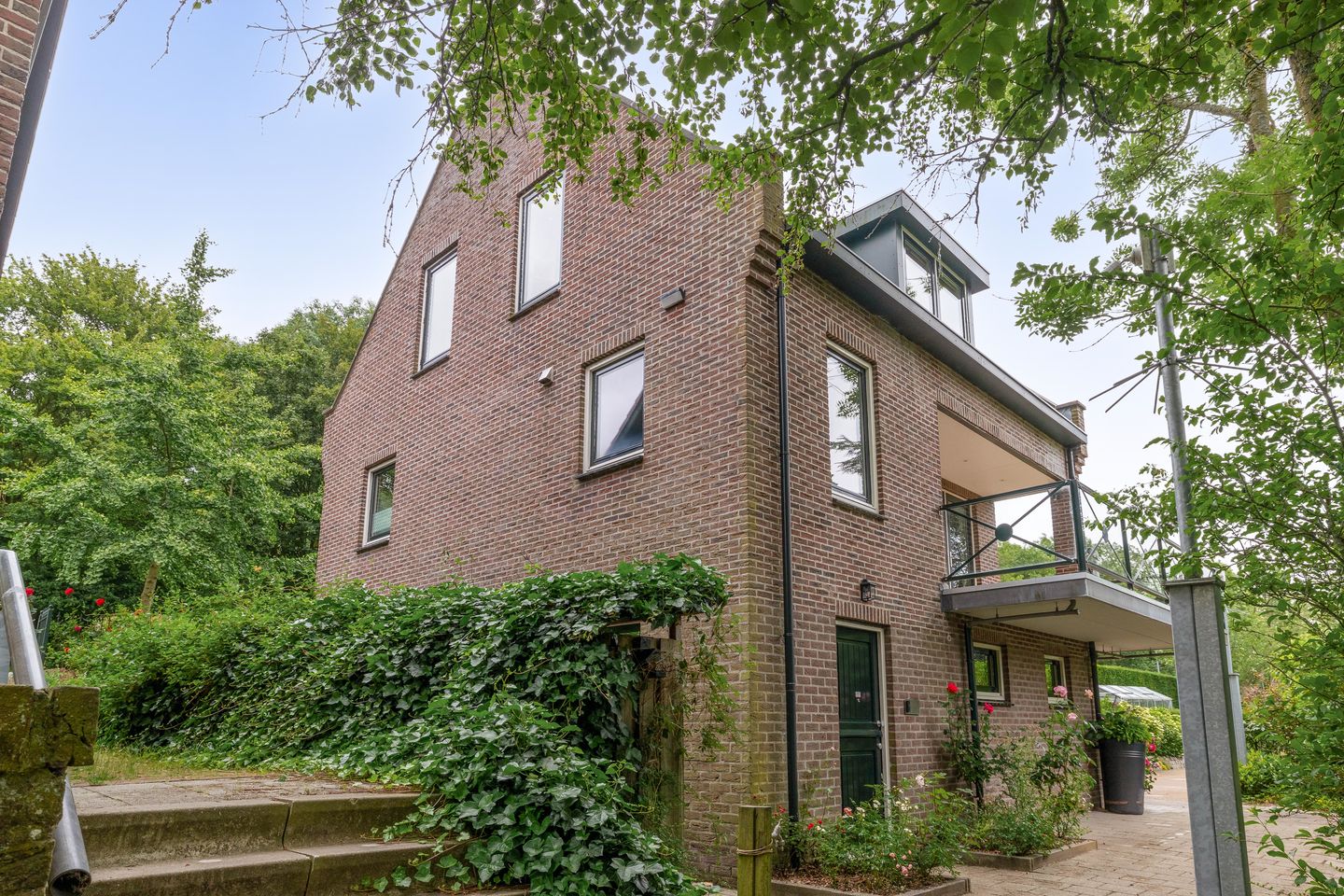 Foto 40 van Charloisse Lagedijk 904