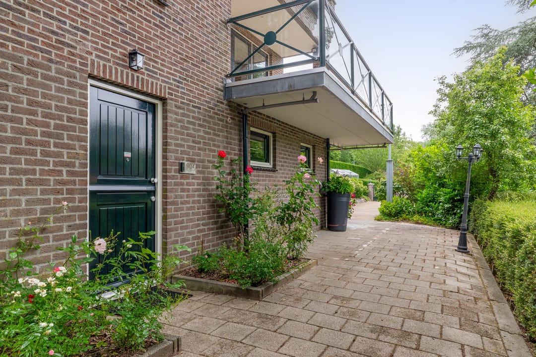 Foto 41 van Charloisse Lagedijk 904