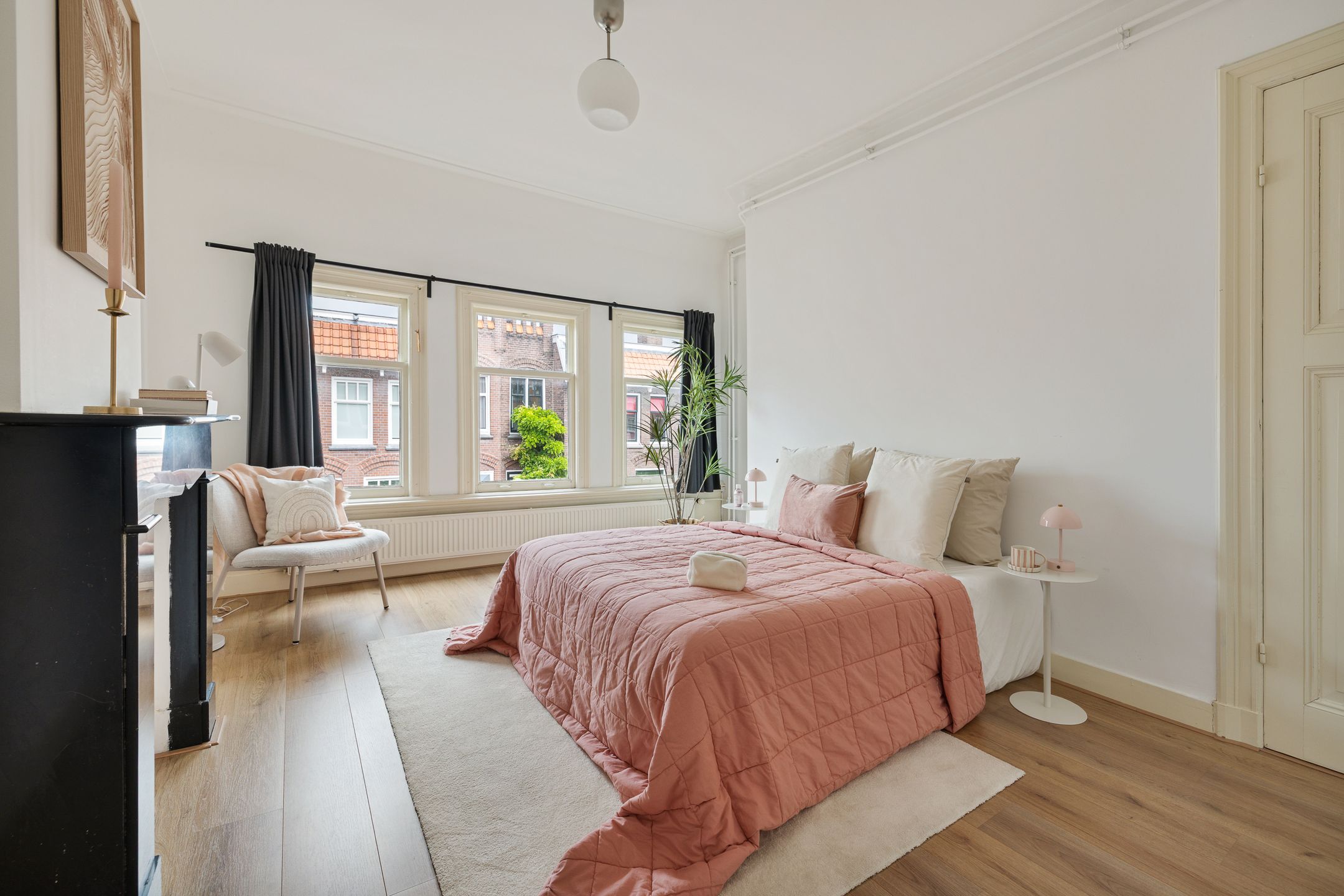 Photo 51 of Obrechtstraat 13