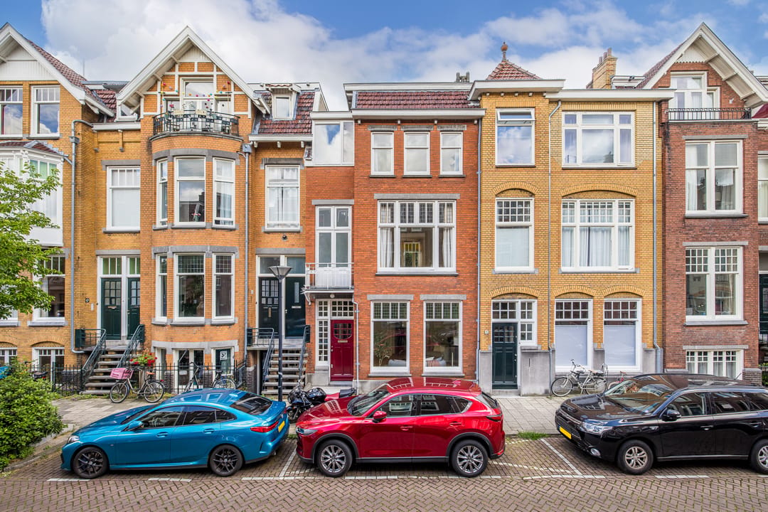 Photo 1 of Obrechtstraat 13