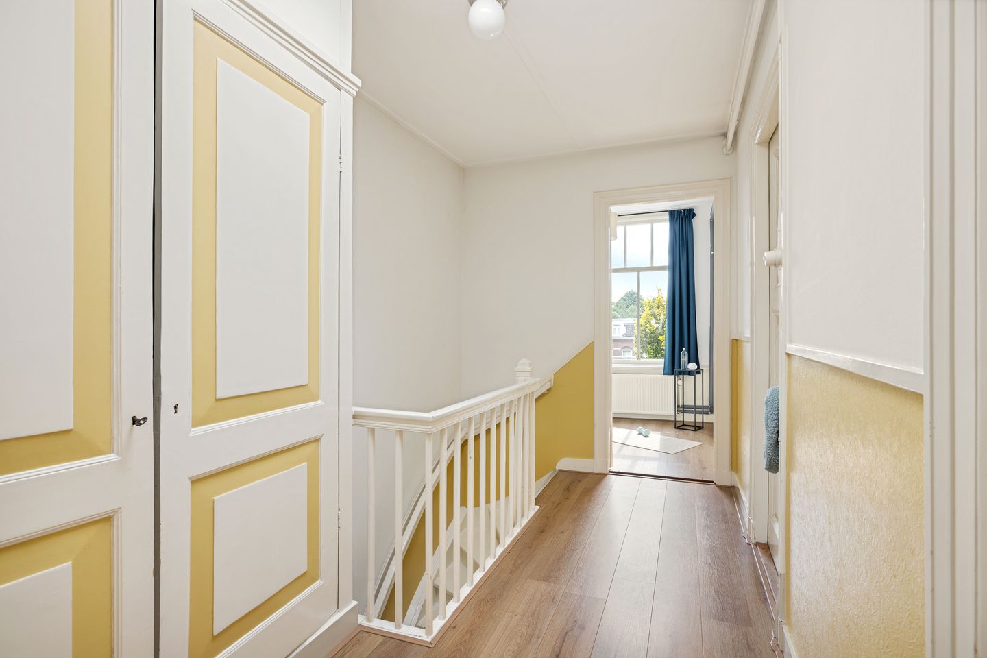 Photo 49 of Obrechtstraat 13