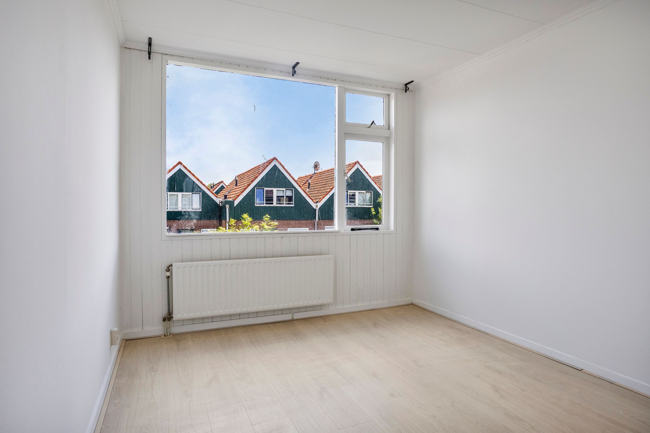 Photo 21 of Diepenbrockstraat 13
