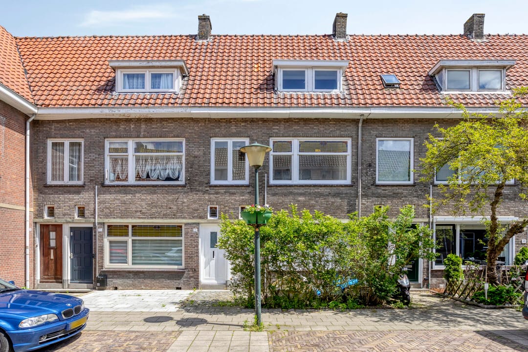 Photo 1 of Diepenbrockstraat 13