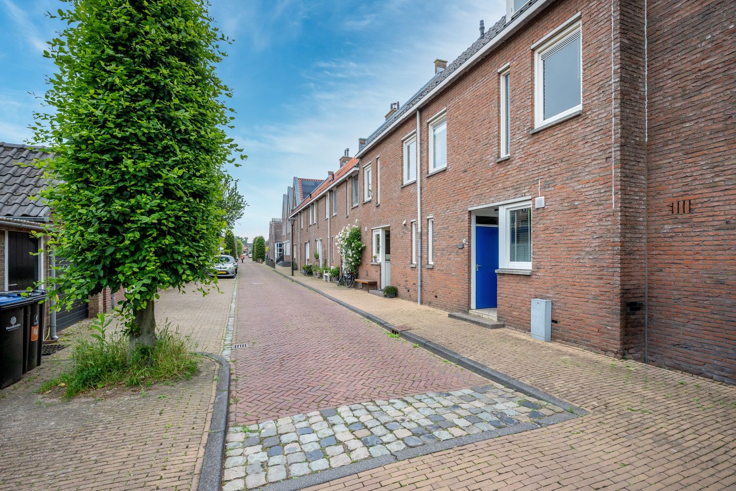 Foto 1 van Walsland 76