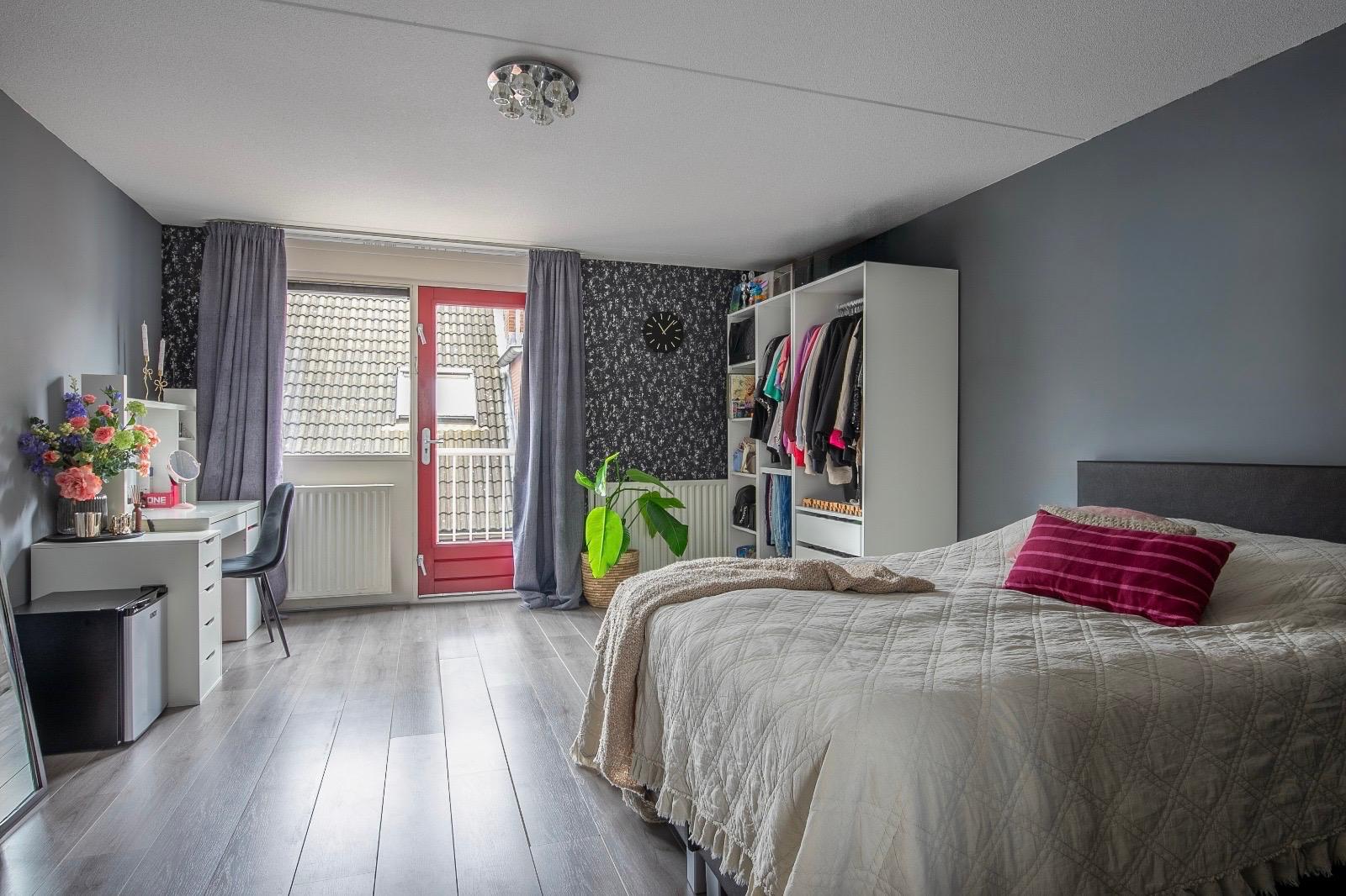 Photo 12 of Torenstraat 14