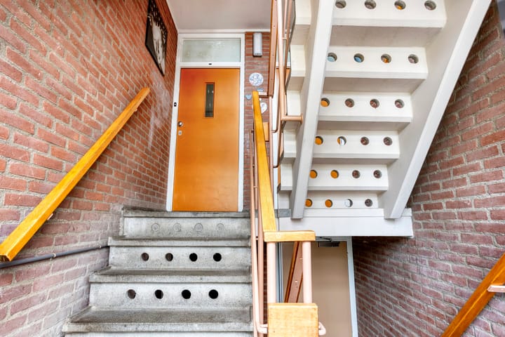 Photo 4 of Rochussenstraat 1