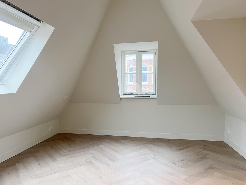 Photo 11 of Ridderstraat 8-A