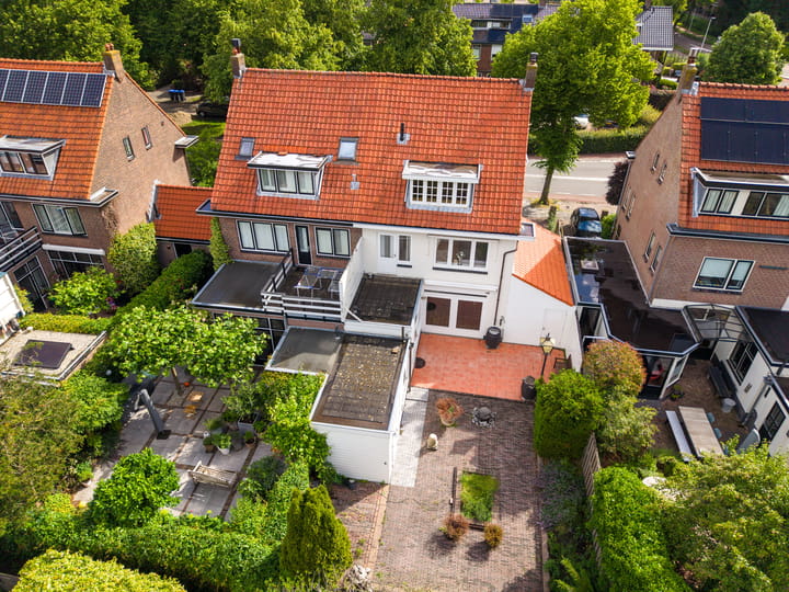 Hoekwoning te koop: Acacialaan 5, Leiderdorp