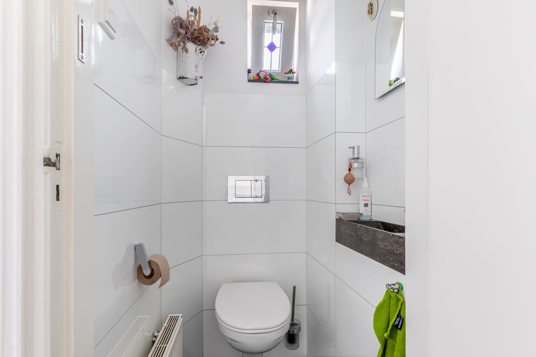 Spacious Terraced House with Extension and Double Garage in Blerick — 13