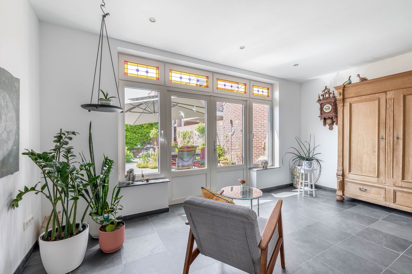 Spacious Terraced House with Extension and Double Garage in Blerick — 10