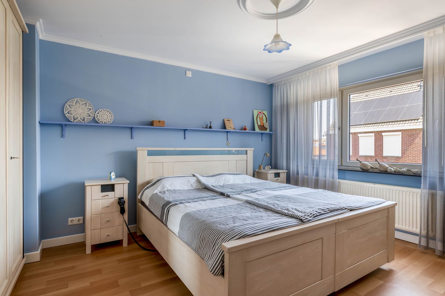 Spacious Terraced House with Extension and Double Garage in Blerick — 14