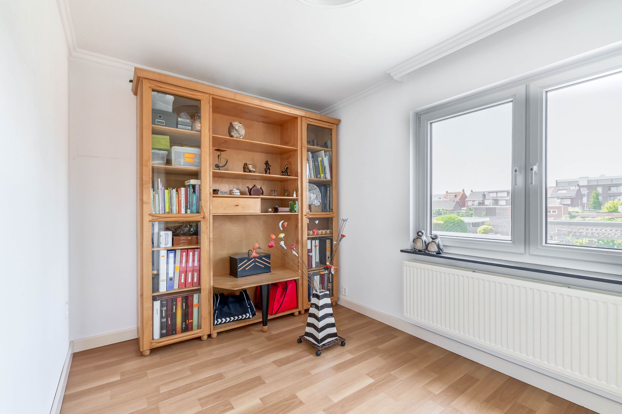 Spacious Terraced House with Extension and Double Garage in Blerick — 15