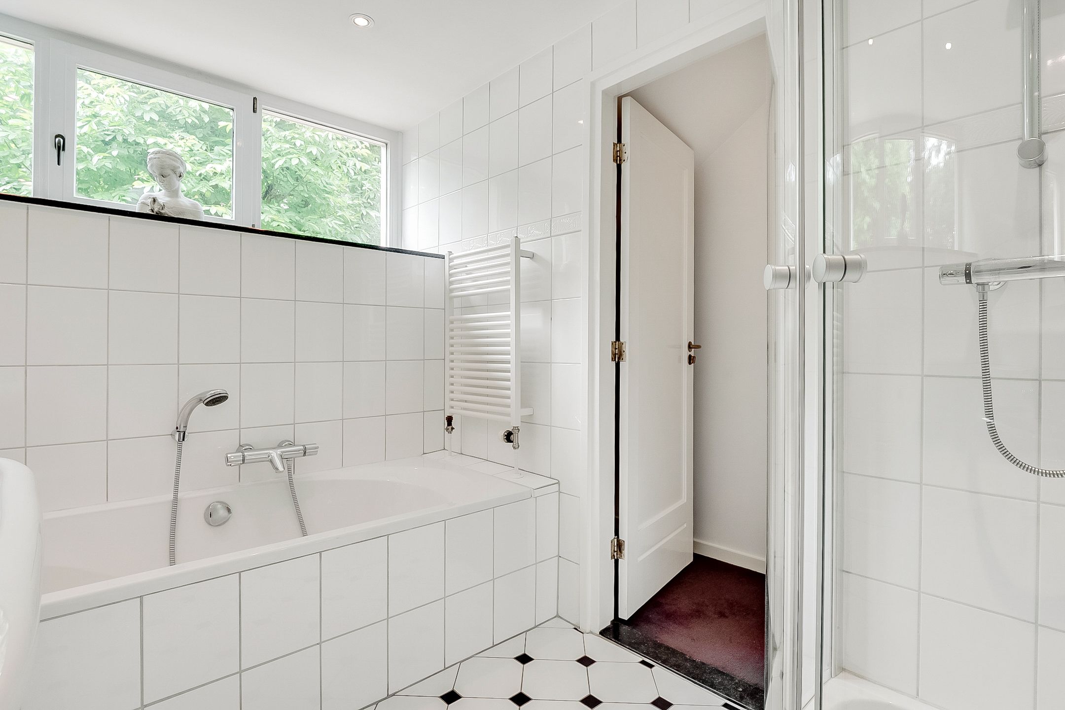 Photo 39 of Tolhuislaan 1
