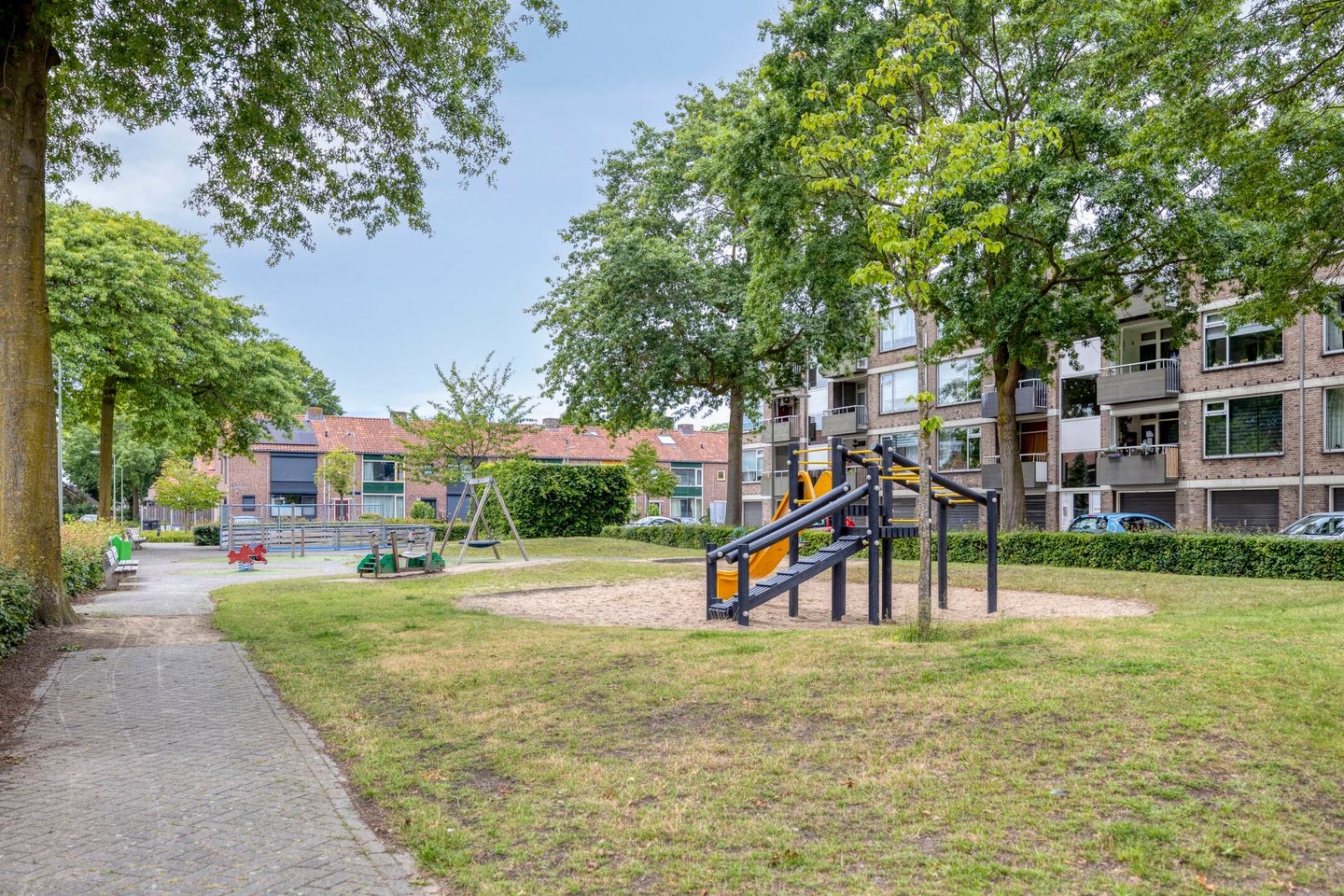 Photo 44 of Zwingelstraat 15