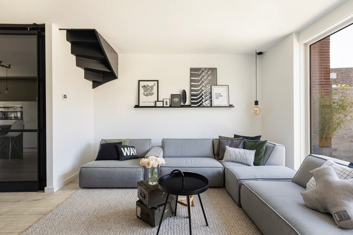 Tussenwoning te koop: Furie 16, Maassluis
