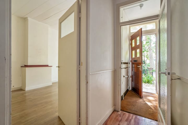 Foto 4 van Resedastraat 2