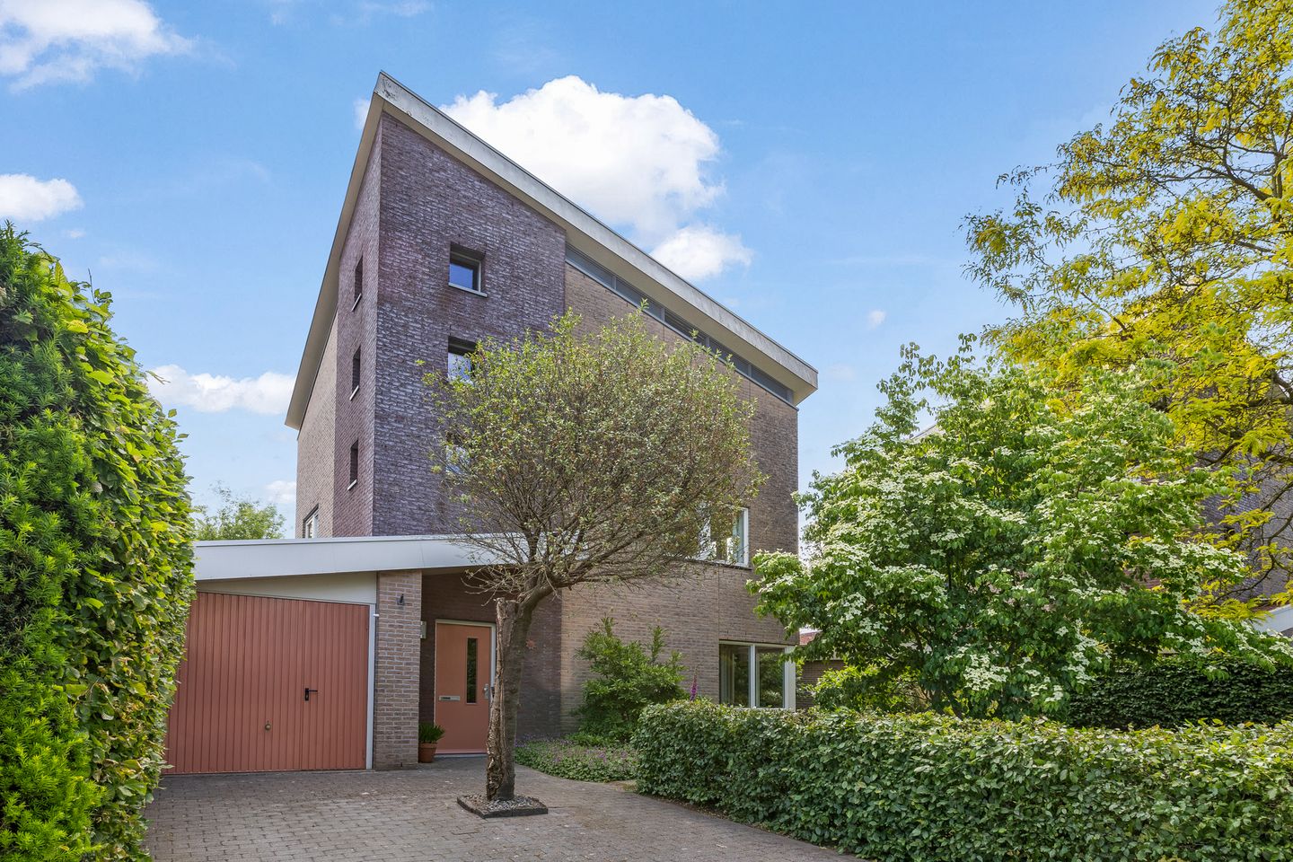 Dr. F.W. Klaarenbeeksingel 71