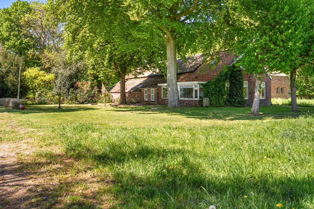 Photo 8 of Hunzeweg 86