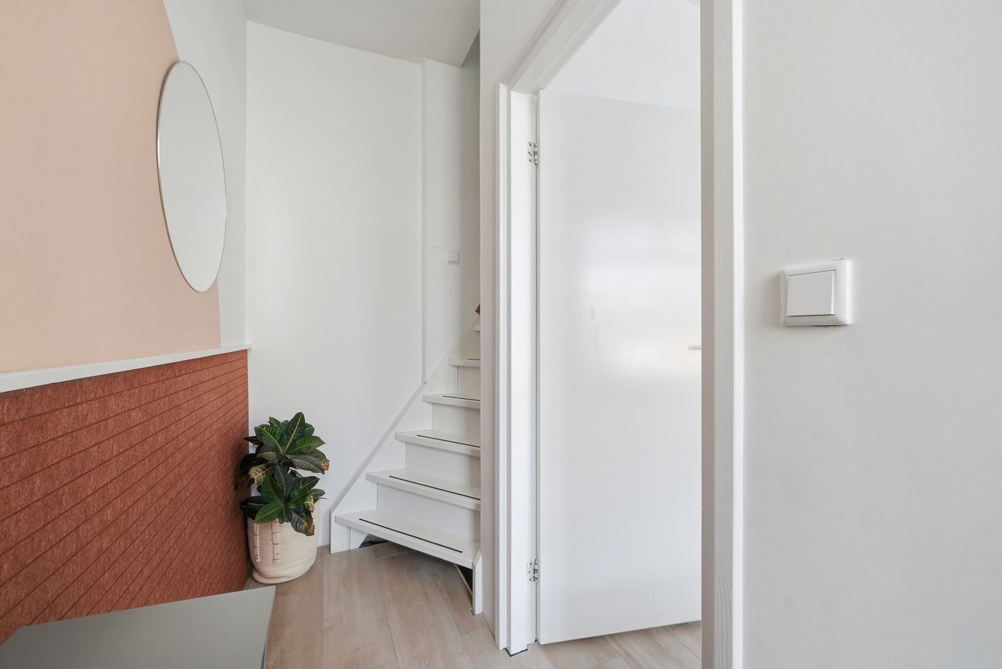 Photo 5 of Van Teijlingenstraat 6