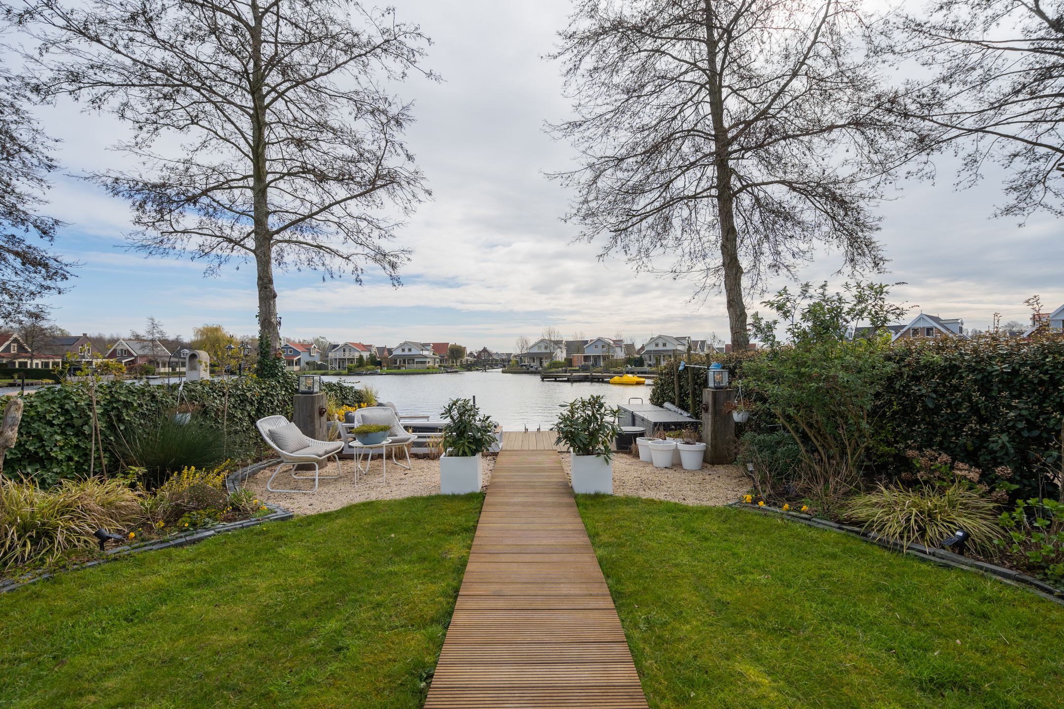 2-bedroom freehold villa in Simonshaven — photo 4 of 5