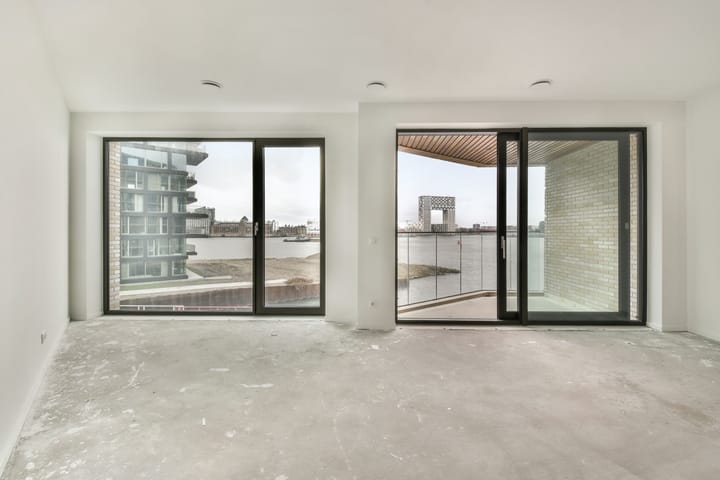 Appartement te koop: Grasweg 402, Amsterdam
