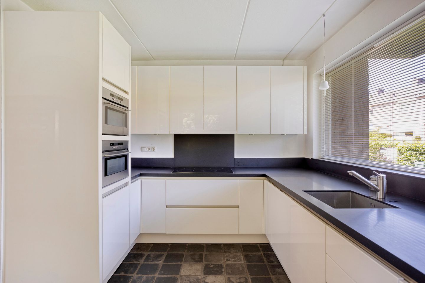 Photo 10 of Bernard ter Haarlaan 11