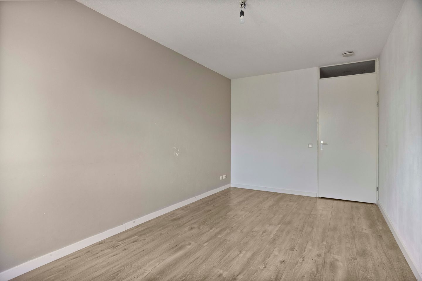 Foto 4 van Elemastraat 45