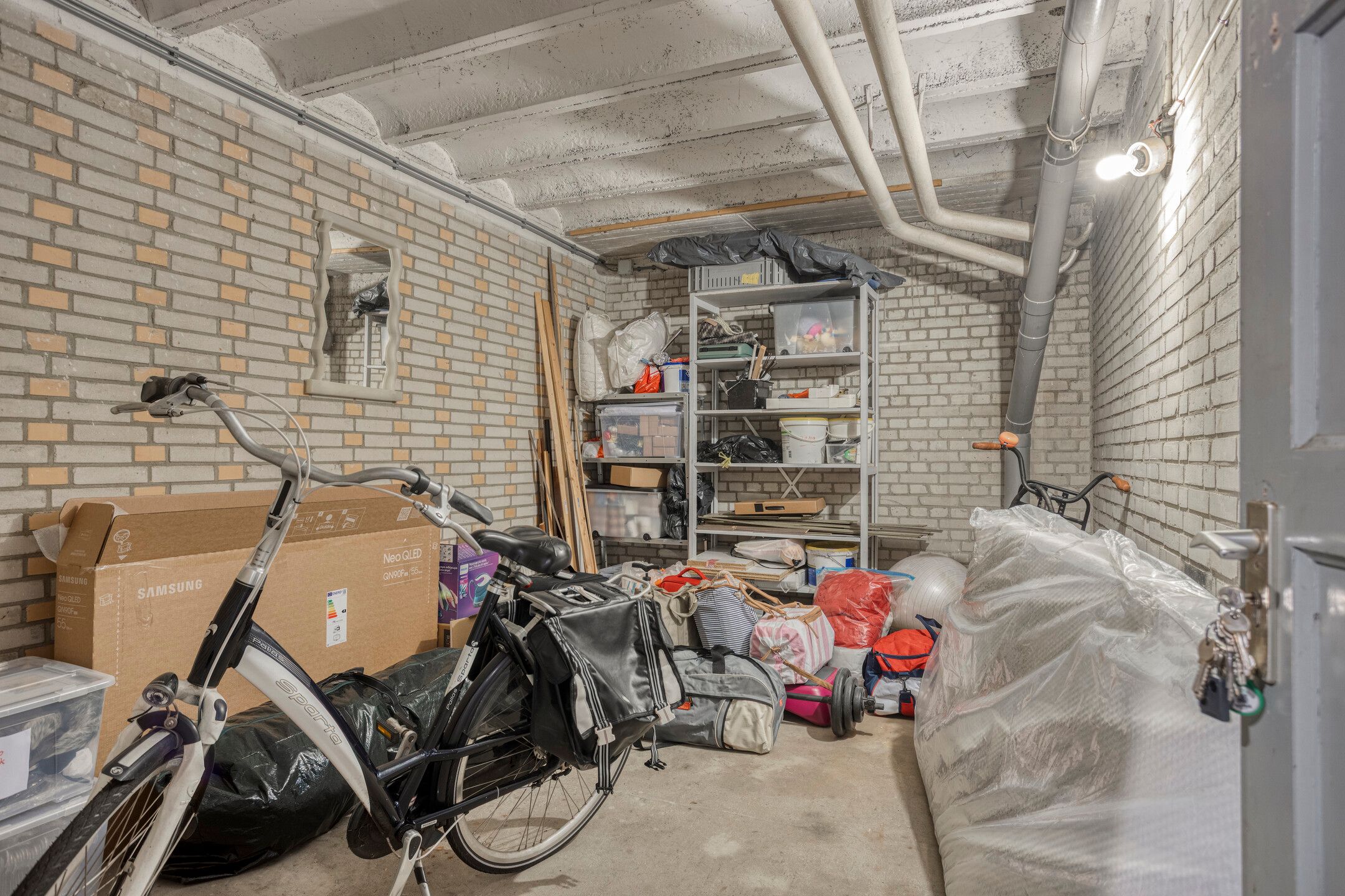 Photo 24 of Karl Marxstraat 34