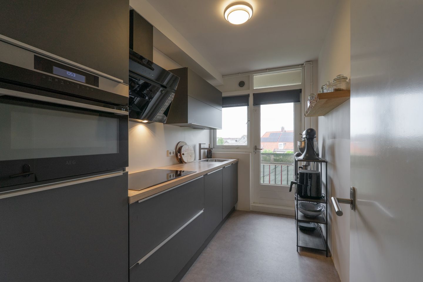 Photo 10 of Stadswal 24-B