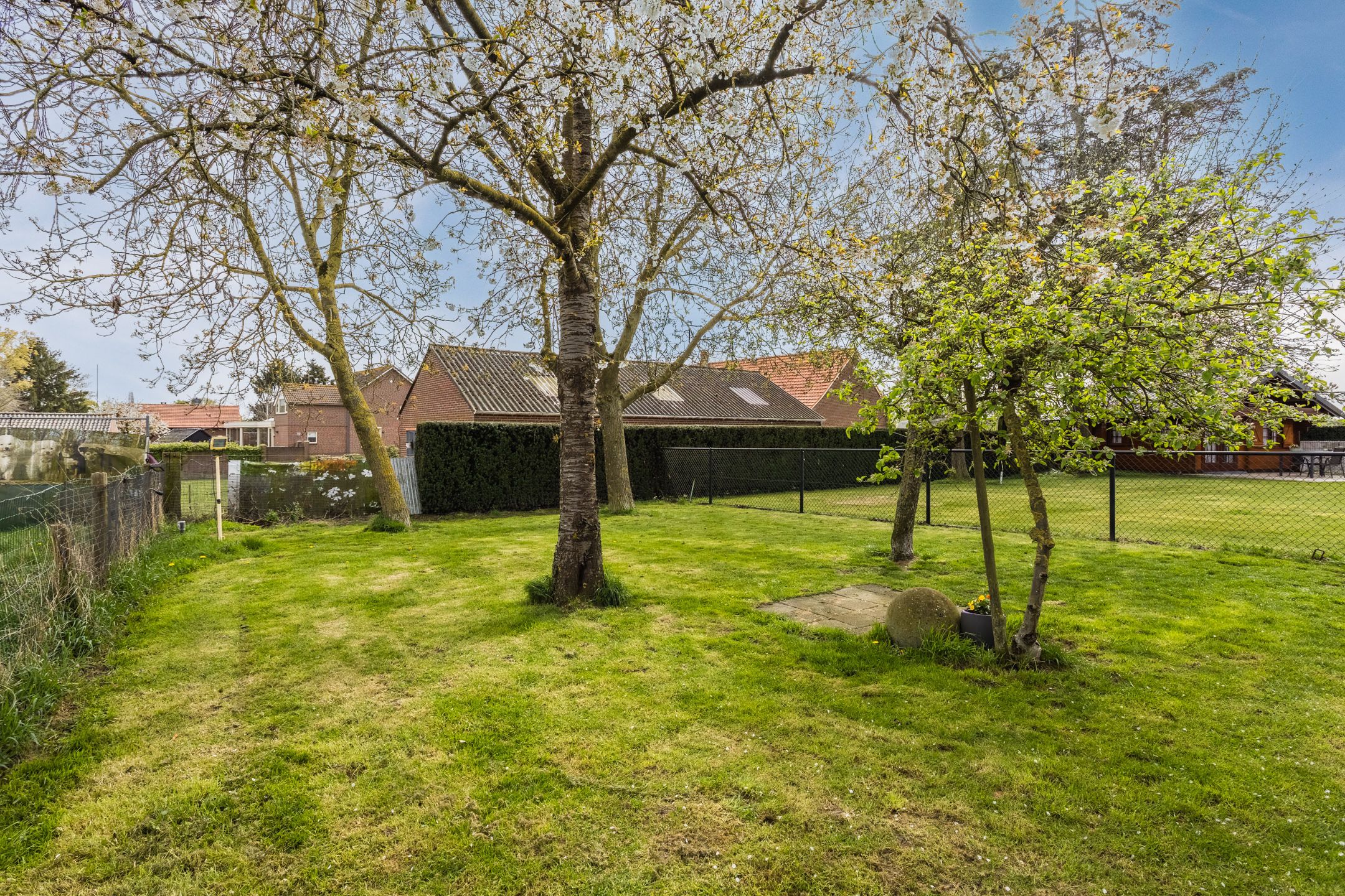 Photo 45 of Groeningsestraat 58