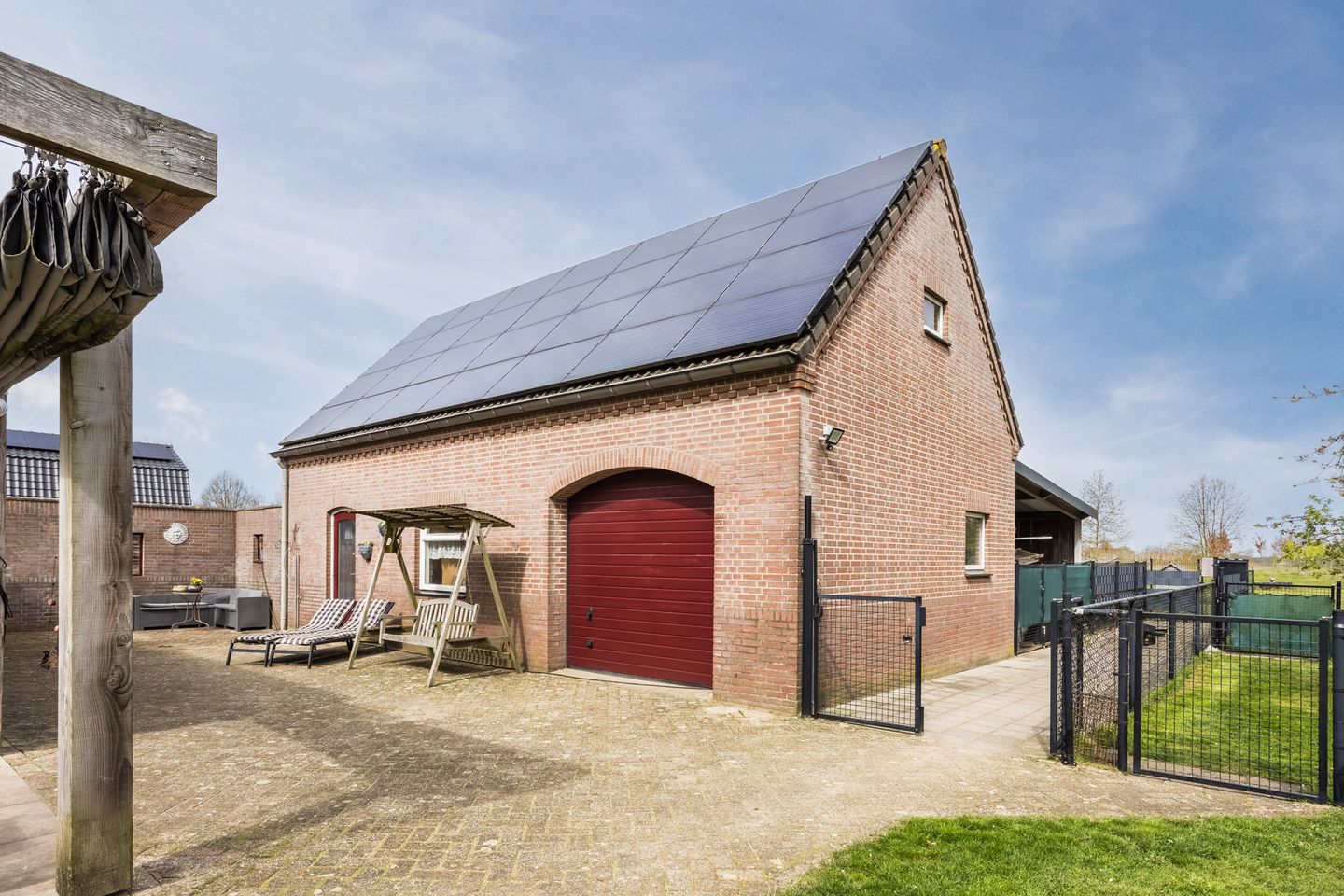 Photo 35 of Groeningsestraat 58