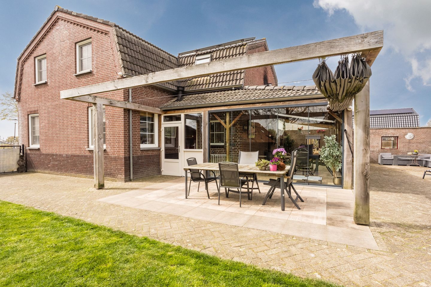 Photo 44 of Groeningsestraat 58