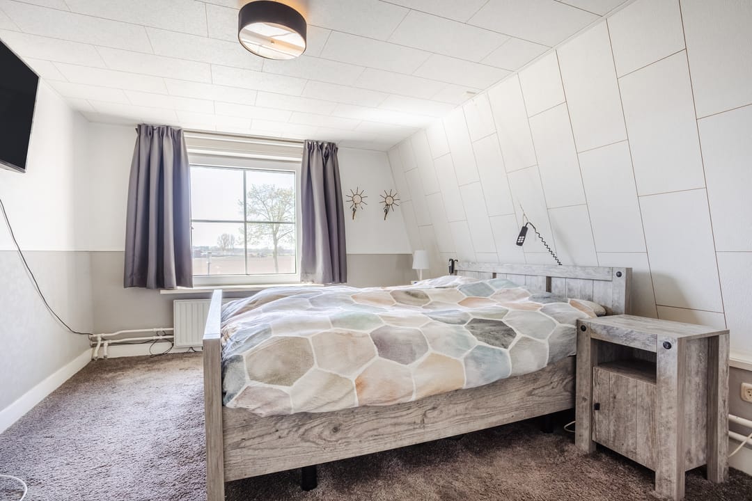Photo 23 of Groeningsestraat 58