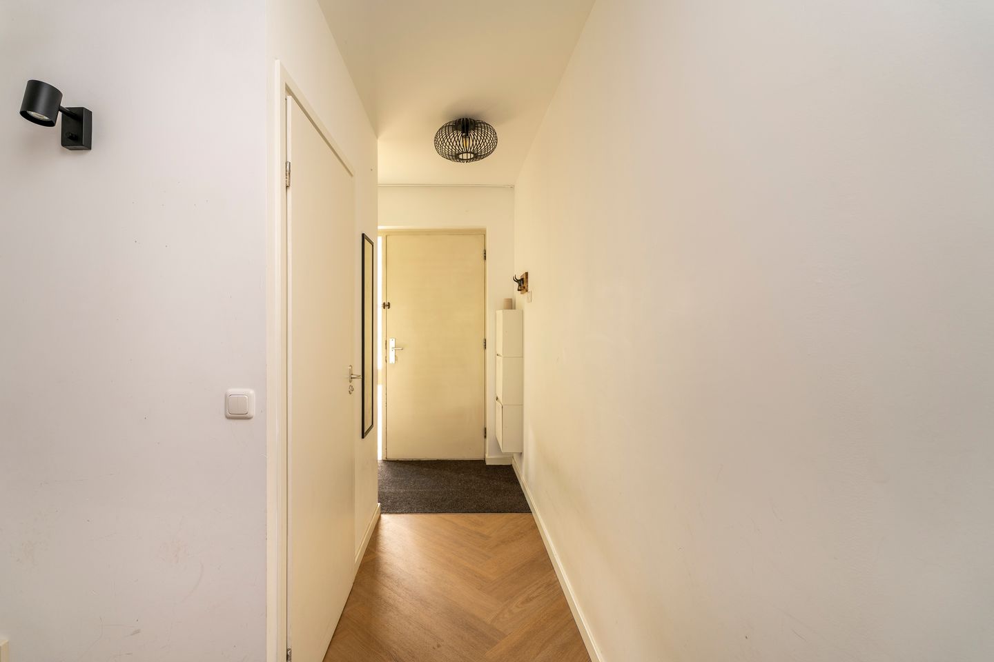 Foto 4 van Albert Schweitzerstraat 3
