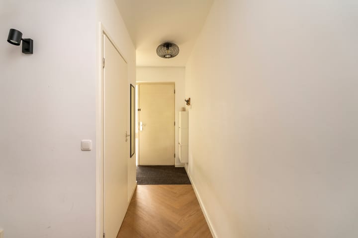Foto 4 van Albert Schweitzerstraat 3