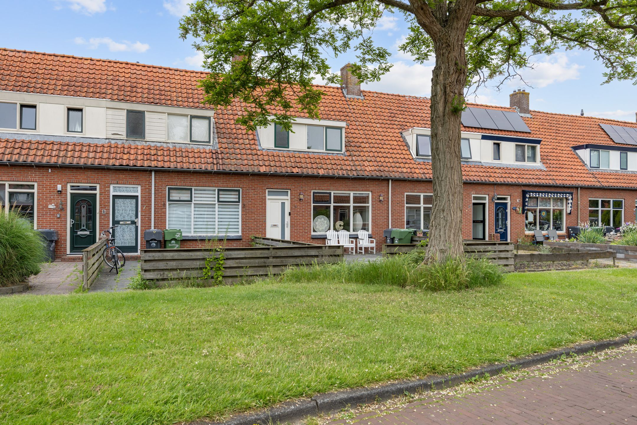 Photo 9 of Professor Schotanusstraat 9