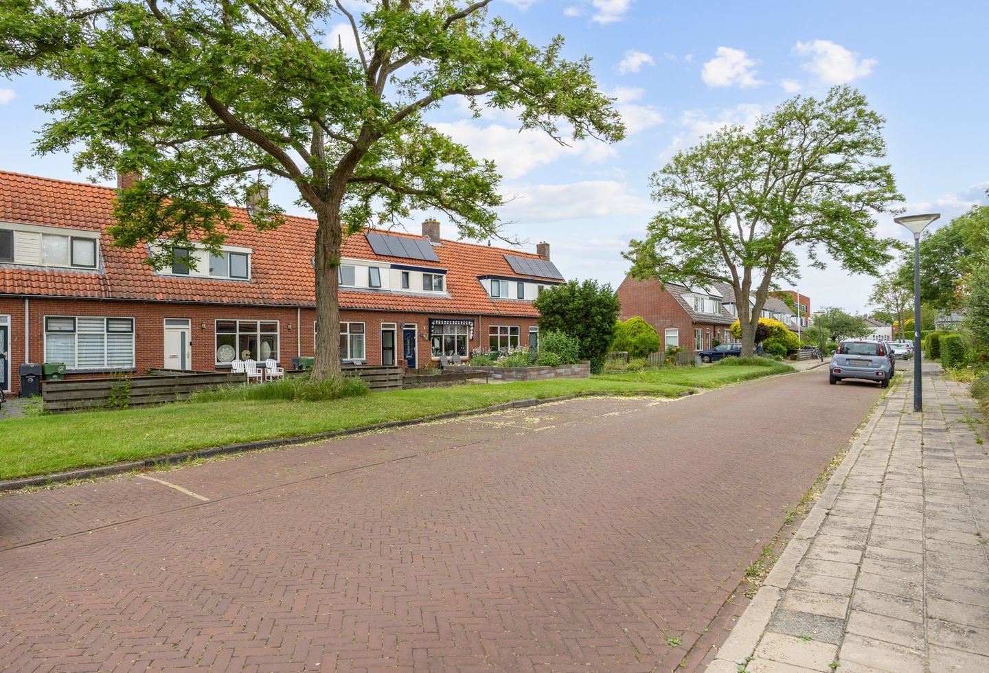 Photo 10 of Professor Schotanusstraat 9