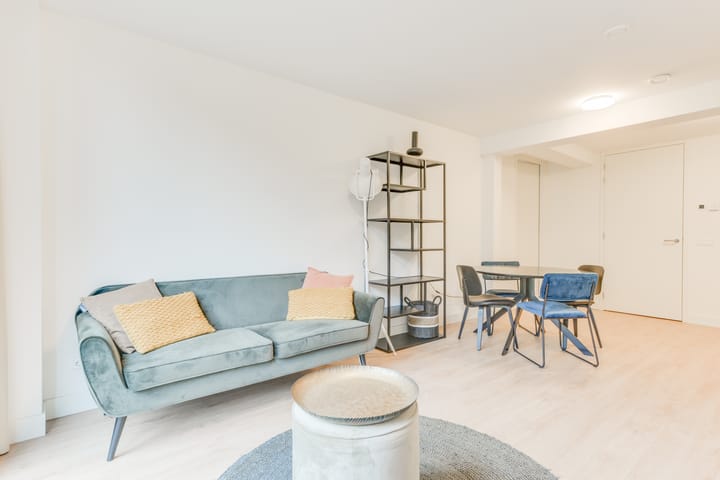 Appartement te koop: Kennemerstraatweg 21T, Alkmaar