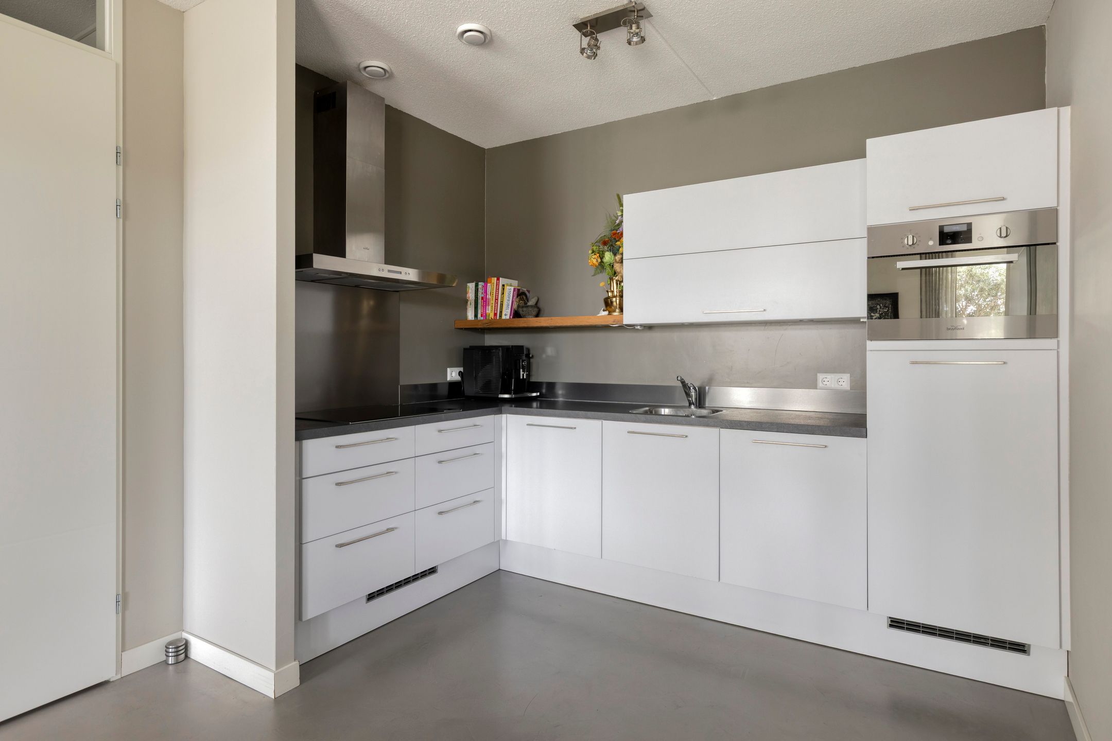 Photo 3 of Vallumstraat 140