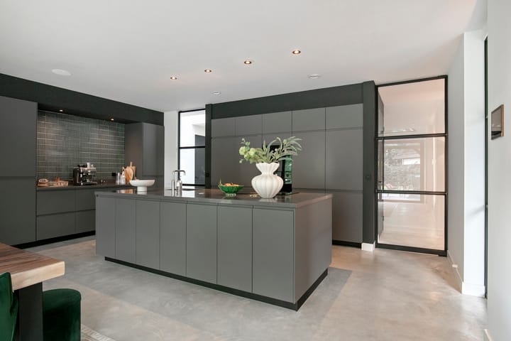 Photo 4 of Den Hoek 17