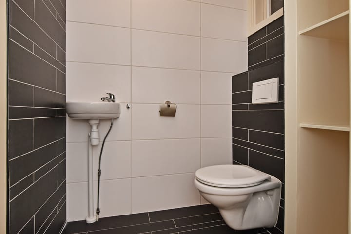 Appartement te koop: Vuurbaakstraat 8, 'S-Gravenhage