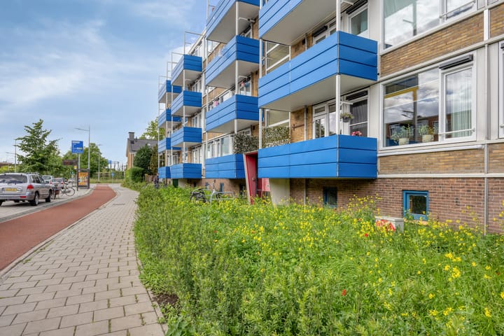 Photo 3 of Vondellaan 18