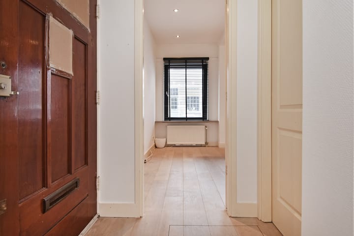 Appartement te koop: Vuurbaakstraat 8, 'S-Gravenhage