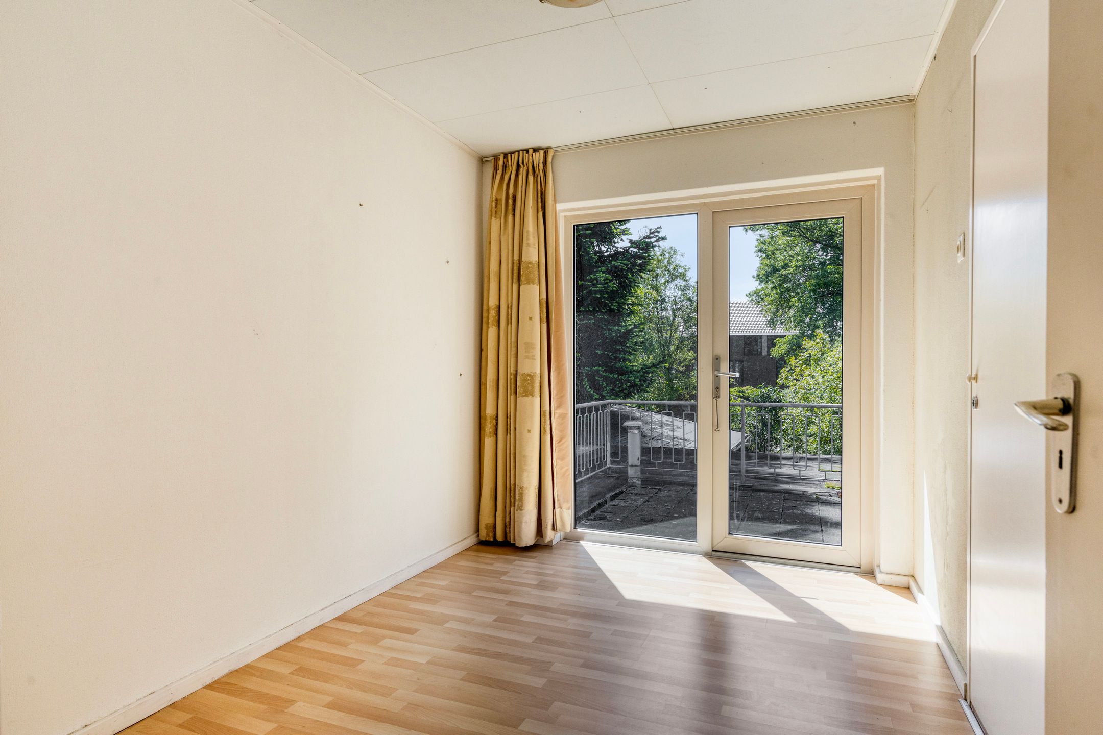 Photo 30 of Pater van den Elsenstraat 61