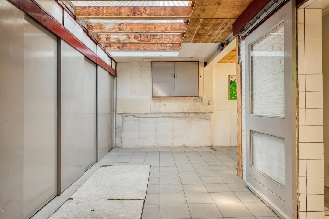 Photo 23 of Pater van den Elsenstraat 61