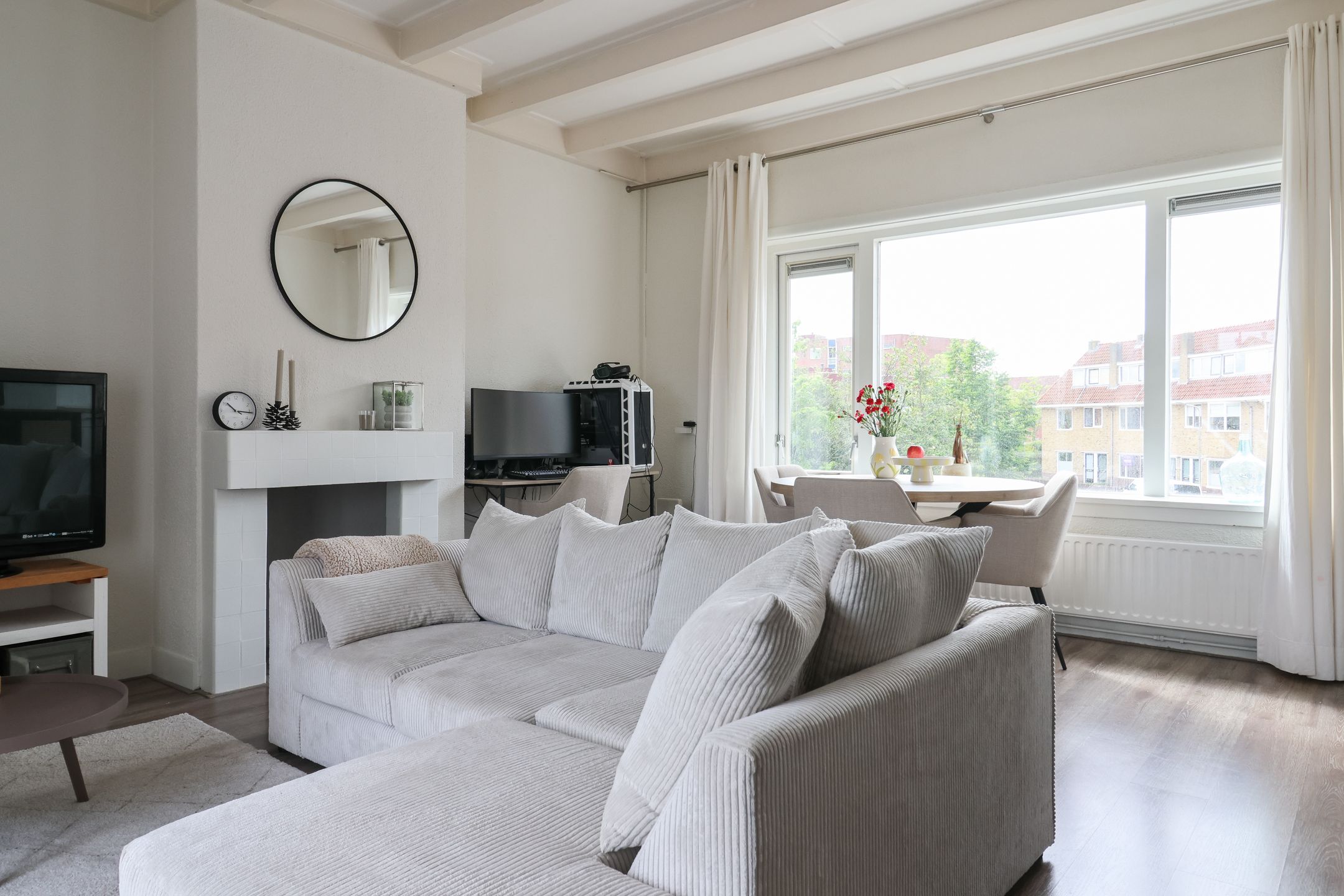 Photo 9 of Frederik Hendrikstraat 27-I