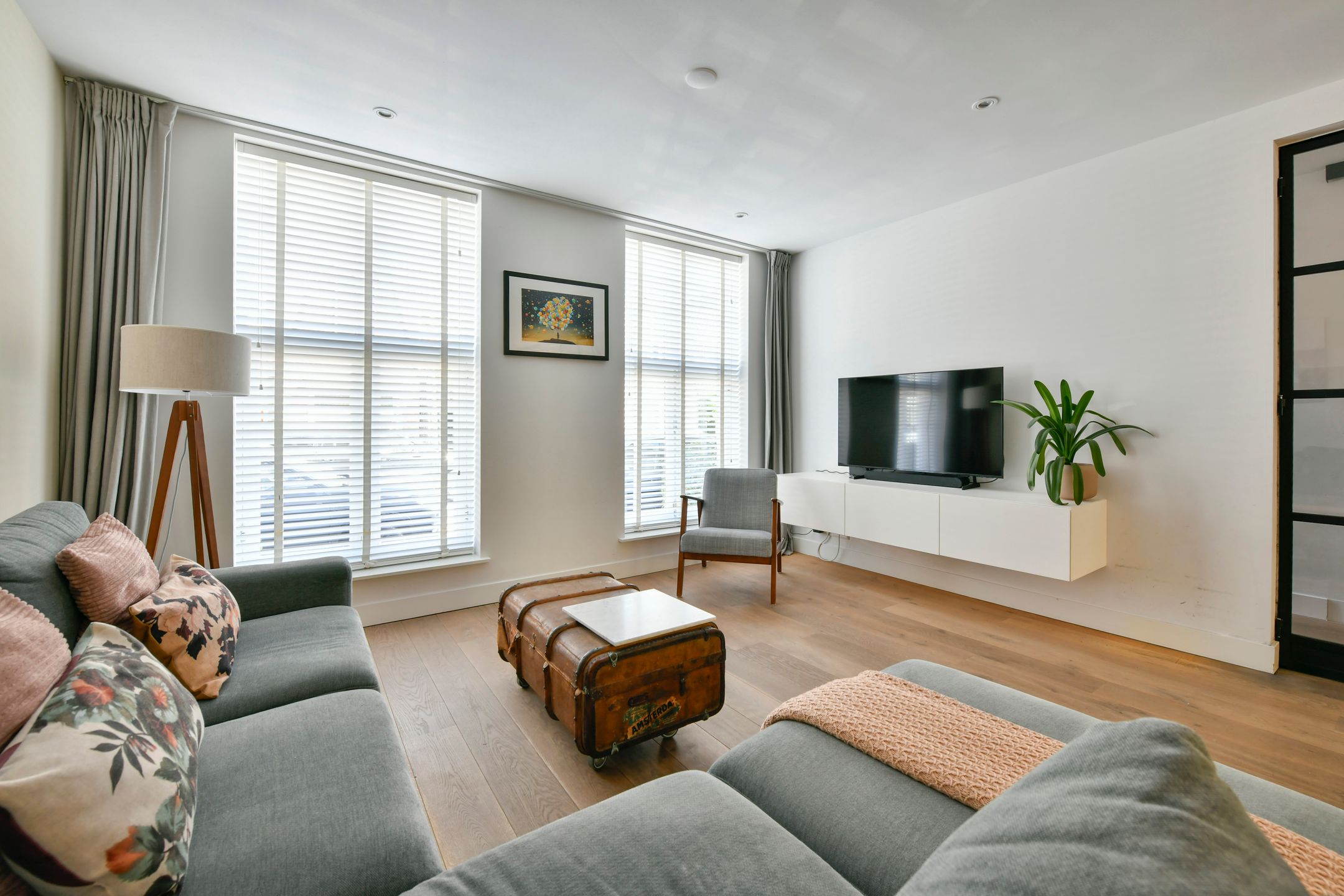 Photo 6 of Jacob Marisstraat 106-H