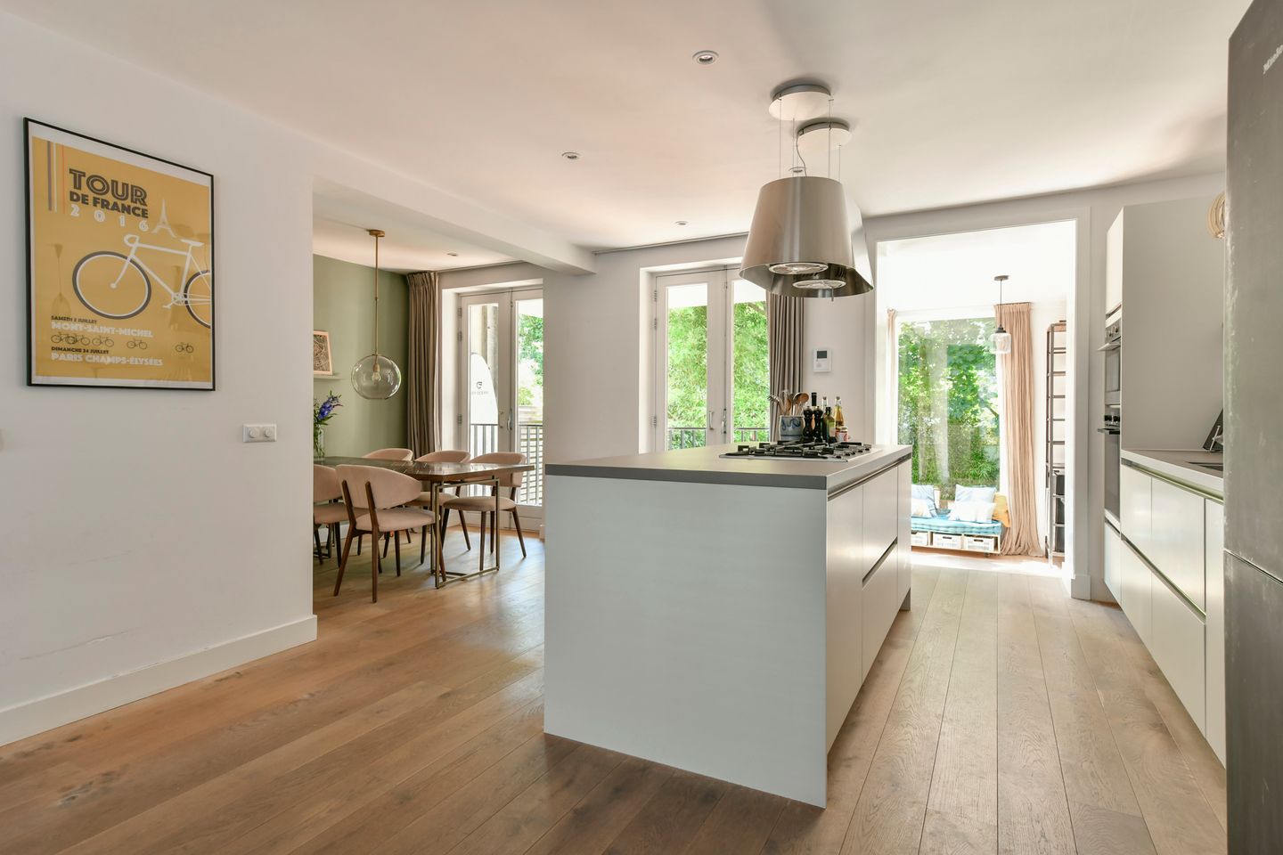 Photo 10 of Jacob Marisstraat 106-H